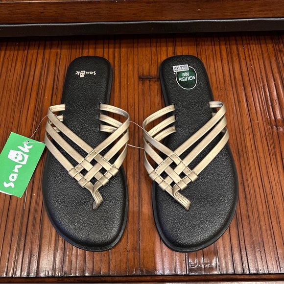 Reef Shoes - Sanuk Womens Yoga Salty Me Slide Flat Sandals Champagne/ Gold Metallic Size 6 M